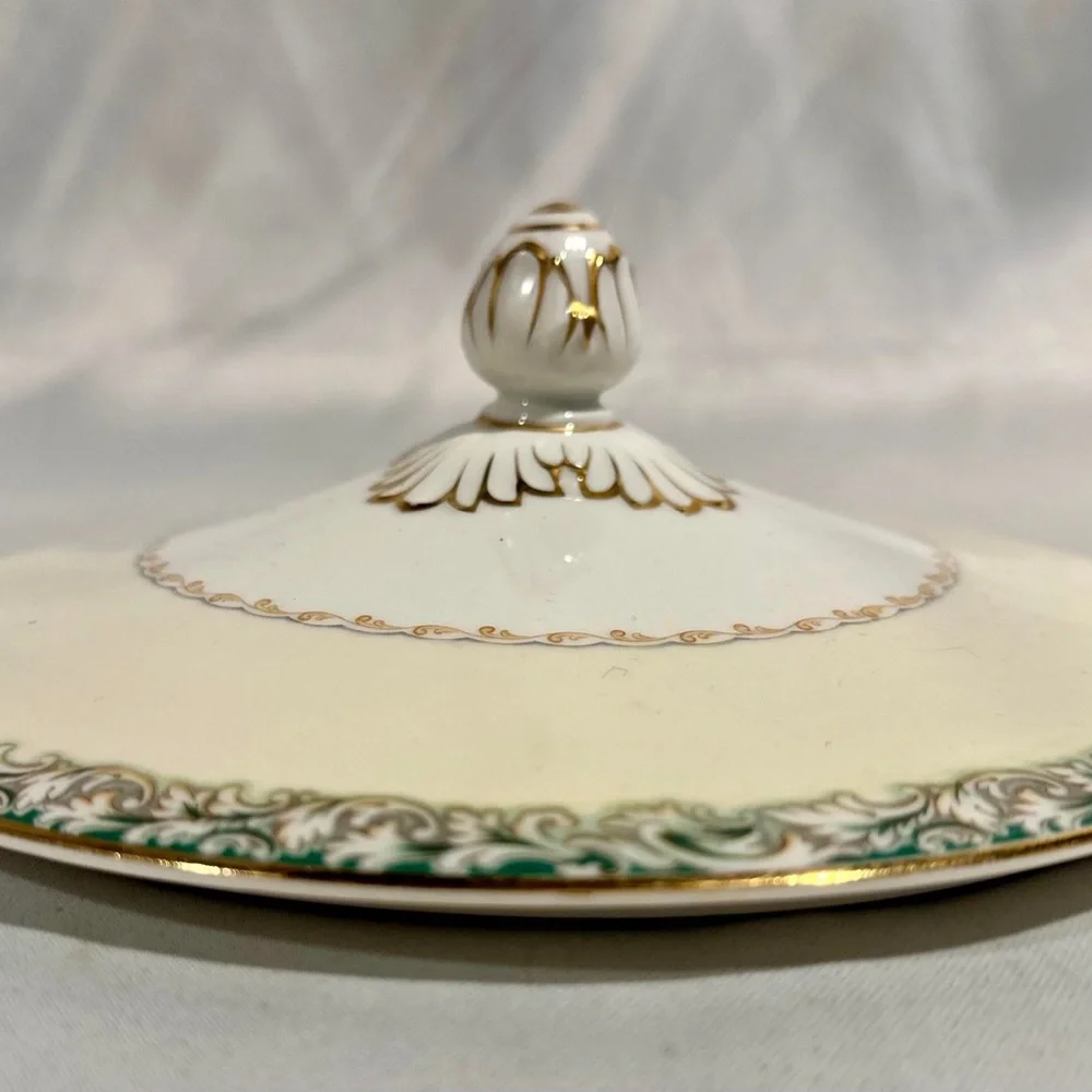 Vintage Noritake Handled Porcelain Covered Serving Vegetable Dish Roses